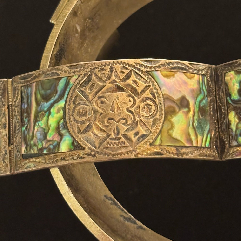 Vintage Abalone and Sterling Mexican Bracelet - Picture 9 of 15